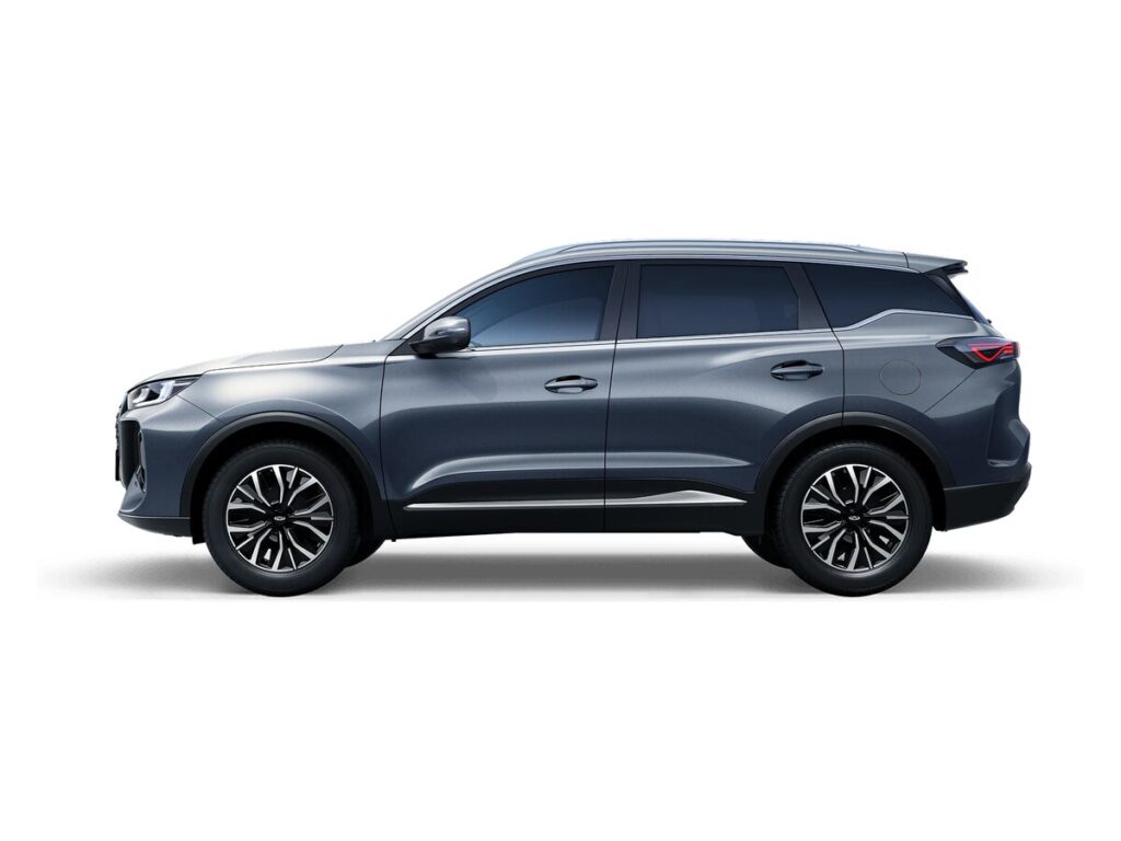 Sivi Chery Tiggo 7 PRO PHEV bočni profil.